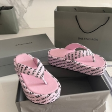 Balenciaga Slippers